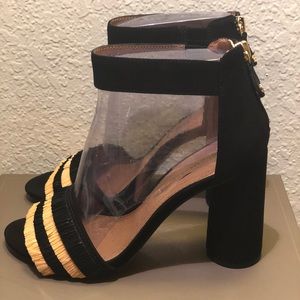 Beautiful BCBG MAXAZRIA ALONZA fringe heel